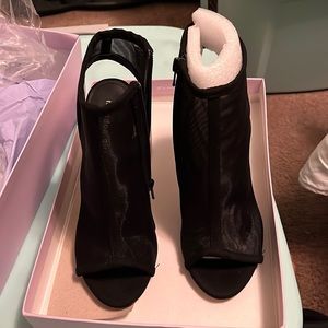 Black mesh shoe booties